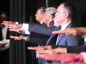 En la ceremonia de toma de protesta el Ing. Enrique Buenrostro hizo un llamado a la unidad y a la cooperación.